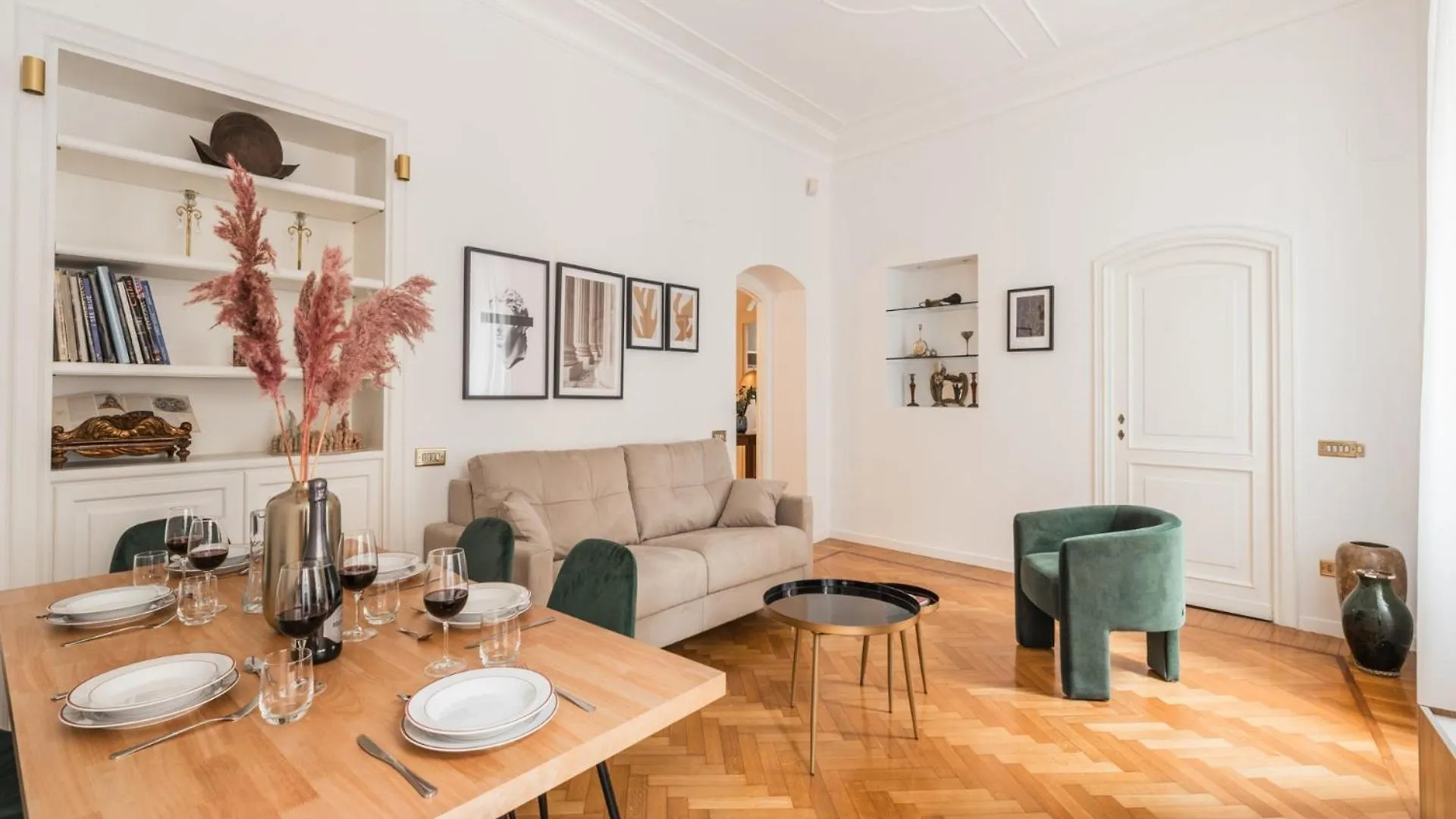 The Best Rent - Splendid Three-Bedroom Apartment Near The Trevi Fountain Rome