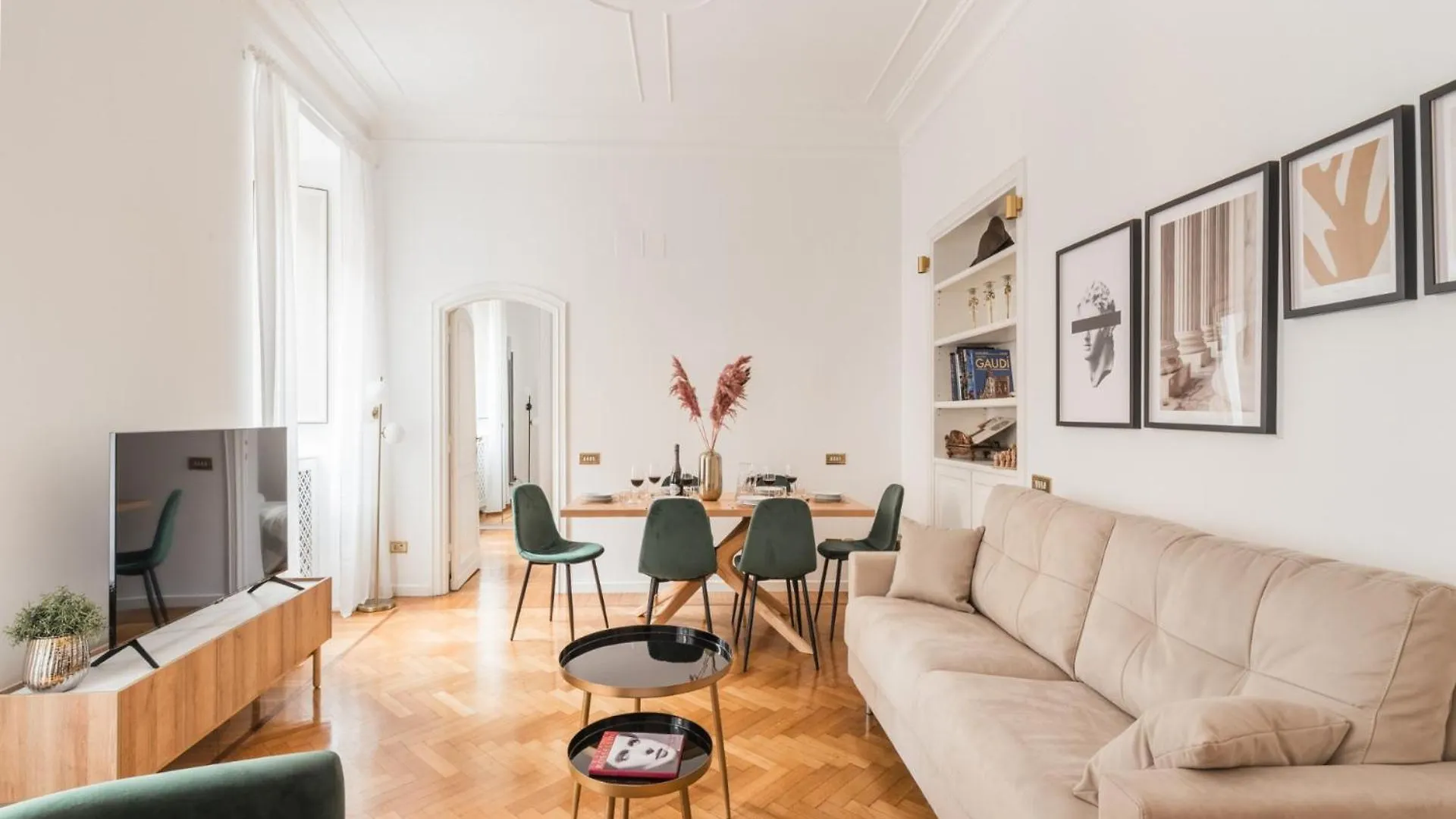 The Best Rent - Splendid Three-Bedroom Apartment Near The Trevi Fountain Rome